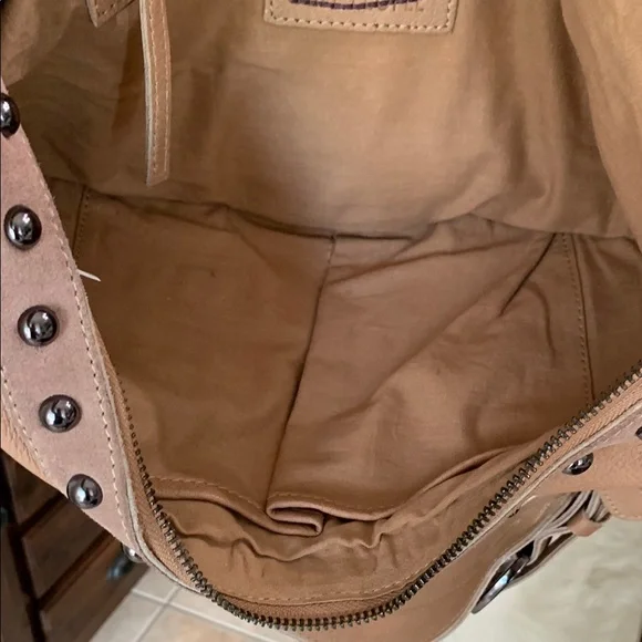 Free People Tan Studded Leather Shoulder Bag - Picture 16 of 17